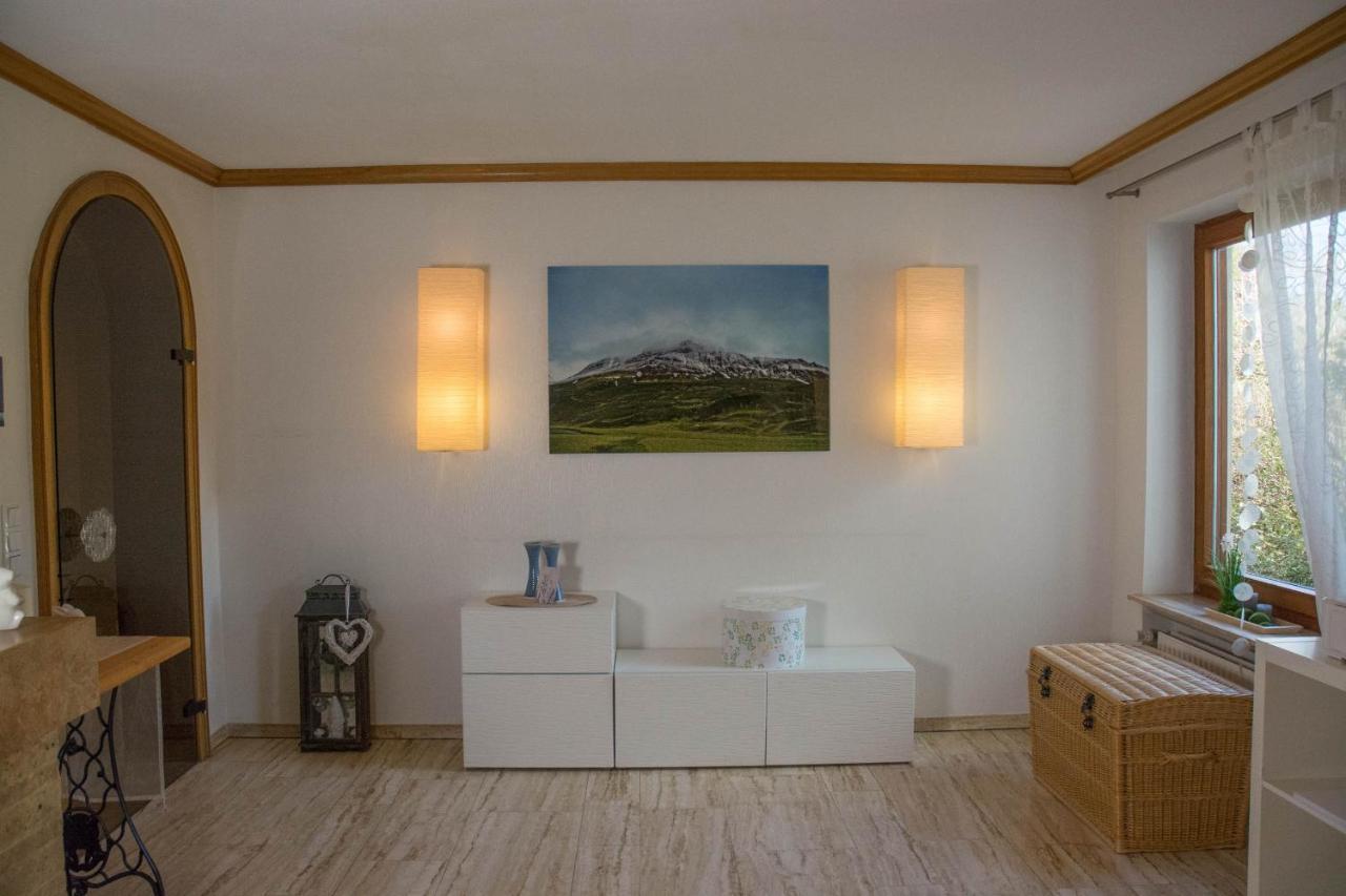 Landhotel Sonneneck - Breuna Im Naturpark Екстериор снимка